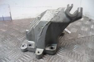 Изображение товара 57316 - 00057316 kronshtejn dvigatelya Dodge Journey 2
