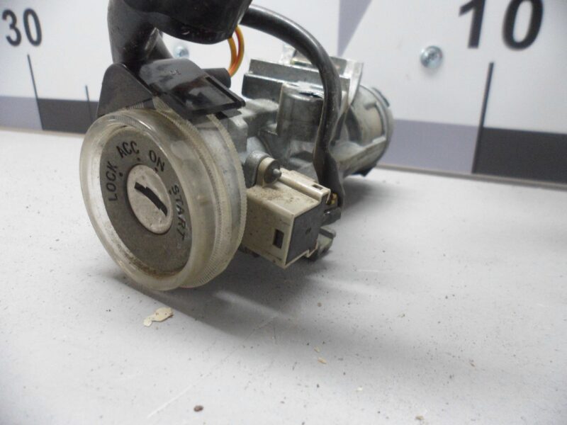 Изображение товара 57437 - 00057437 zamok zazhiganiya Infiniti G