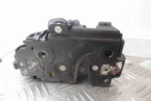 Изображение товара 57513 - 00057513 zamok dveri Mercedes A klasse 1