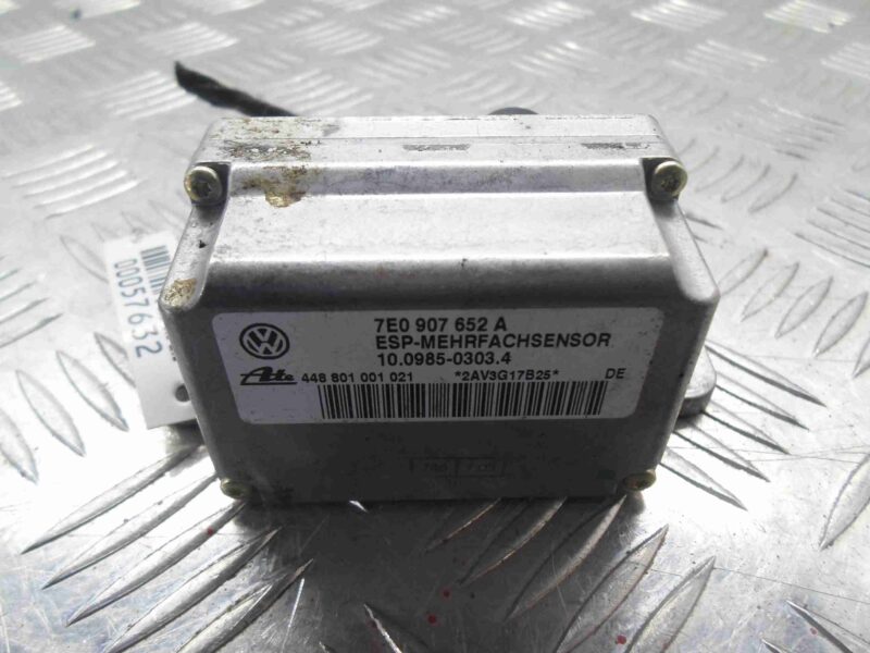 Изображение товара 57632 - 00057632 datchik uskoreniya Toyota Corolla Matrix