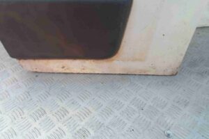 Изображение товара 57786 - 00057786 dver perednyaya pravaya Mercedes G klasse 2