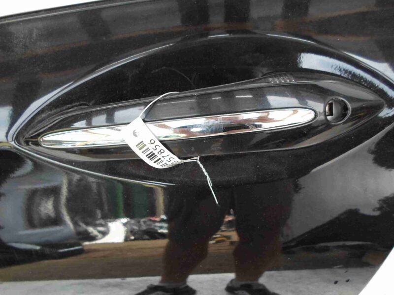 Изображение товара 57856 - 00057856 dver perednyaya levaya