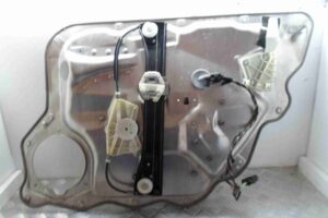 Изображение товара 57914 - 00057914 steklopodemnik zadnij levyj Ford Scorpio 2