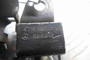 Изображение товара 57919 - 00057919 zamok kapota Ford Expedition 3