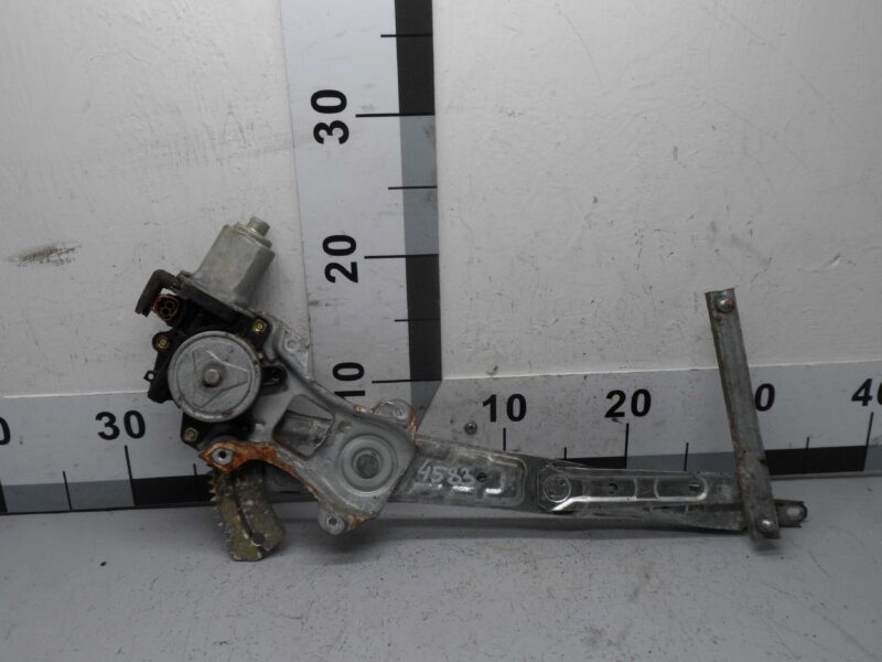 Изображение товара 58076 - 00058076 steklopodemnik zadnij pravyj