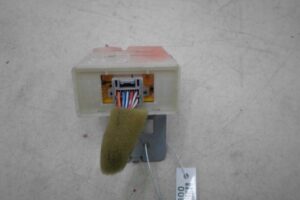 Изображение товара 58172 - 00058172 blok upravleniya Shift Lock Lexus RX 1