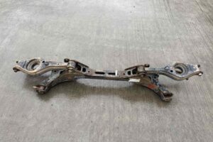 Изображение товара 58202 - 00058202 balka zadnyaya Alfa Romeo 146 1