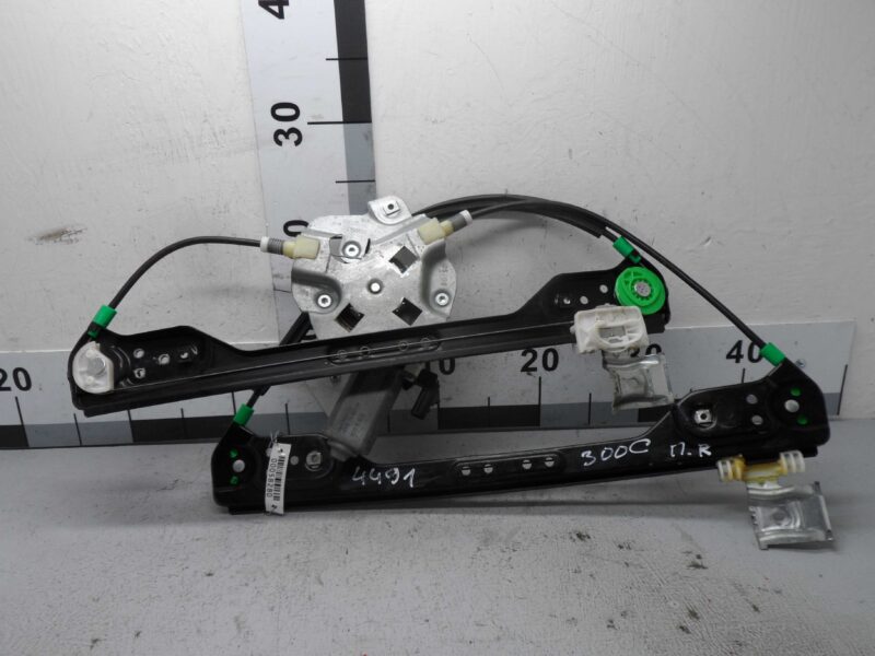 Изображение товара 58280 - 00058280 steklopodemnik perednij pravyj 2