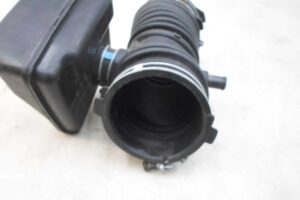Изображение товара 58493 - 00058493 patrubok vozdushnogo filtra Chevrolet Cruze 2