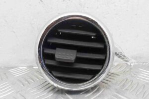 Изображение товара 58692 - 00058692 deflektor obduva salona BMW 4 Series