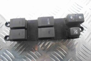 Изображение товара 58919 - 00058919 knopka steklopodemnika Peugeot 306 1