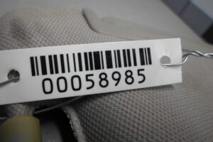 Изображение товара 58985 - 00058985 kozyrek solntsezaschitnyj Peugeot 306 2