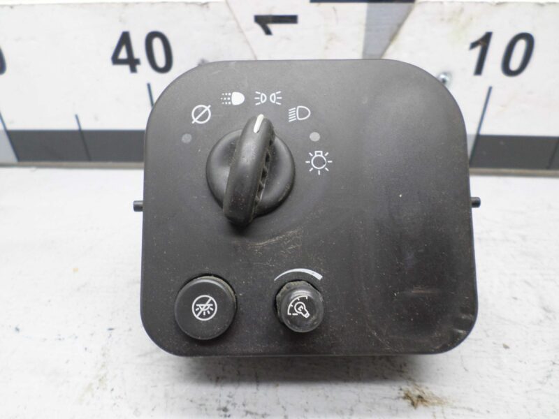 Изображение товара 59540 - 00059540 pereklyuchatel sveta