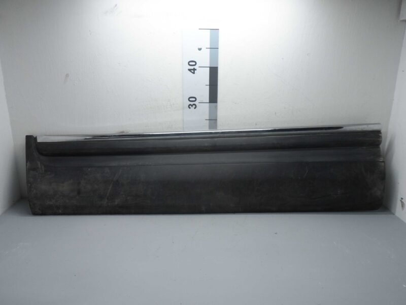 Изображение товара 59673 - 00059673 nakladka dveri (molding) Skoda Yeti