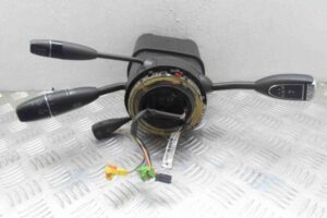 Изображение товара 59777 - 00059777 pereklyuchatel podrulevoj (strekoza) Ford Scorpio