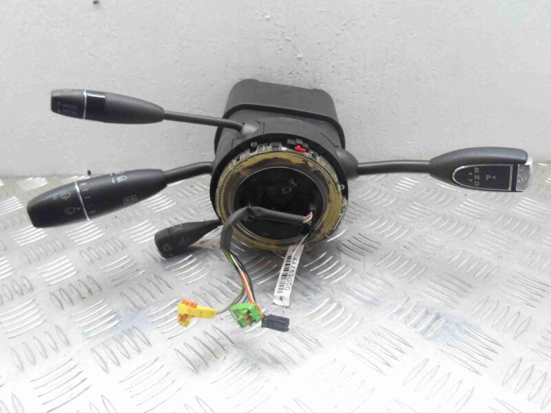 Изображение товара 59777 - 00059777 pereklyuchatel podrulevoj (strekoza) Ford Scorpio