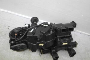 Изображение товара 59924 - 00059924 korpus otopitelya (pechki) LDV Convoy 1