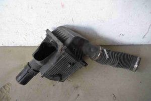 Изображение товара 60081 - 00060081 korpus vozdushnogo filtra Chrysler Cirrus