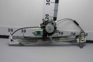 Изображение товара 60237 - 00060237 steklopodemnik perednij pravyj LDV Convoy 1