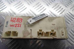 Изображение товара 60674 - 00060674 blok upravleniya zadnej dveri Ford Scorpio 1