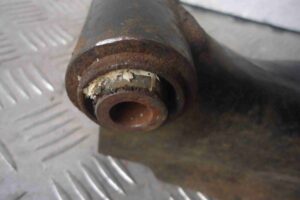 Изображение товара 60730 - 00060730 rychag zadnij levyj nizhnij Pontiac Vibe 2