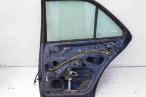 Изображение товара 61063 - 00061063 dver zadnyaya pravaya Honda CR V 1