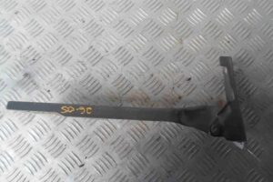 Изображение товара 61341 - 00061341 petlya kapota pravaya BMW 4 Series 3