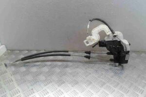 Изображение товара 61428 - 00061428 zamok dveri Pontiac TransSport 2