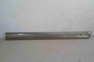 Изображение товара 61503 - 00061503 nakladka dveri (molding) Porsche Macan 1