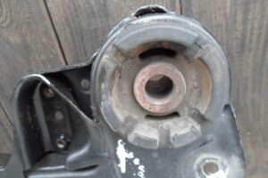 Изображение товара 61504 - 00061504 balka perednyaya Chevrolet Blazer 2