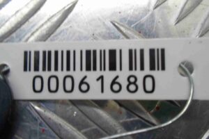 Изображение товара 61680 - 00061680 petlya kapota levaya Toyota Corolla Matrix 1