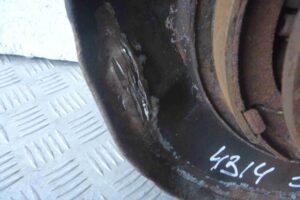 Изображение товара 61709 - 00061709 stupitsa zadnyaya levaya Pontiac Vibe 3