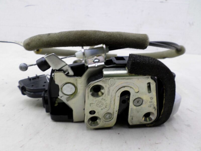 Изображение товара 61734 - 00061734 zamok dveri zadnej levoj