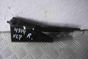 Изображение товара 61740 - 00061740 petlya kapota pravaya Pontiac Vibe