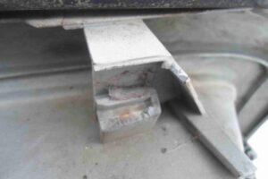 Изображение товара 61990 - 00061990 reshetka radiatora Renault Scenic 1