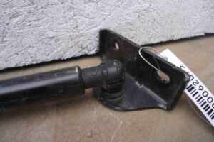 Изображение товара 62075 - 00062075 amortizator kryshki bagazhnika 2