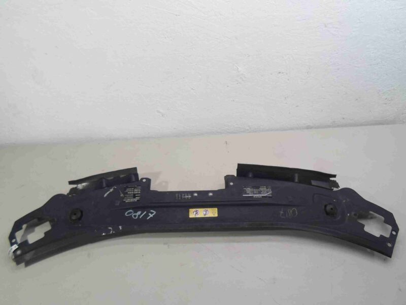 Изображение товара 62227 - 00062227 planka pod kapot Ford Scorpio