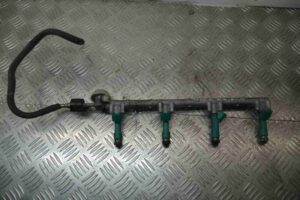 Изображение товара 62274 - 00062274 toplivnaya rampa Rover 400 2