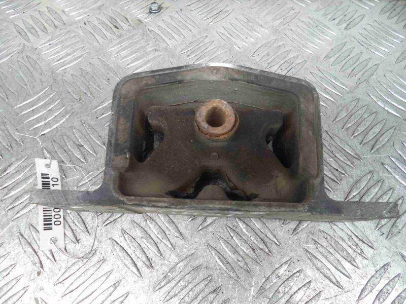 Изображение товара 62410 - 00062410 podushka krepleniya kpp Toyota Hiace