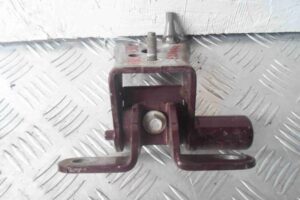 Изображение товара 62853 - 00062853 petlya dveri perednyaya BMW 4 Series 1