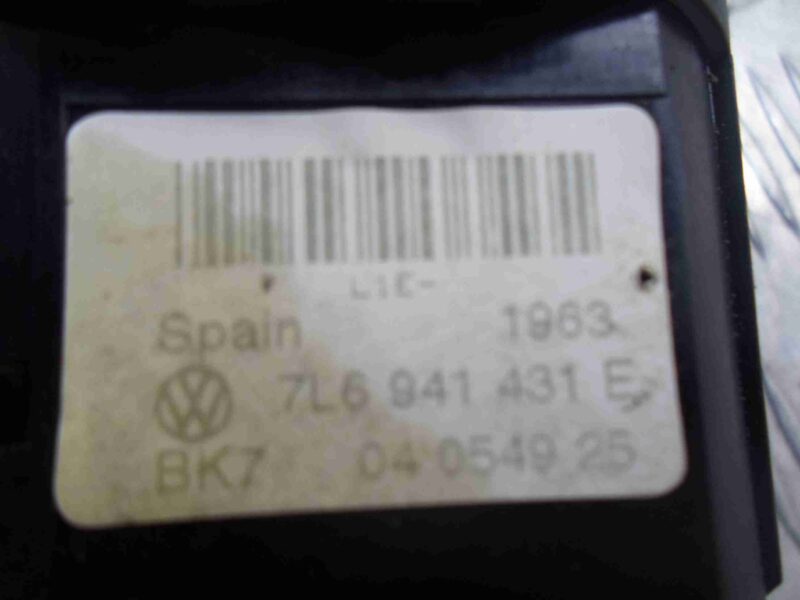 Изображение товара 62945 - 00062945 pereklyuchatel sveta Toyota Corolla Matrix