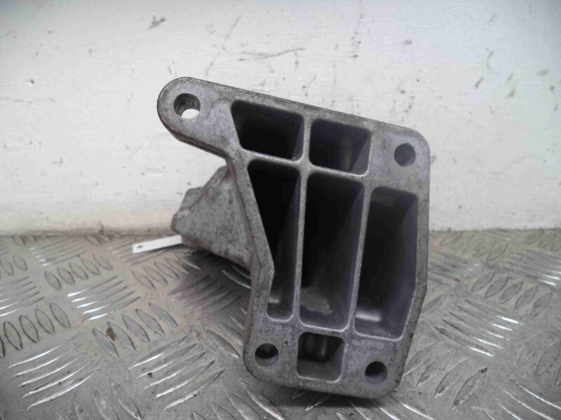 Изображение товара 63025 - 00063025 kronshtejn dvigatelya Ford Explorer