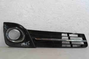 Изображение товара 63099 - 00063099 zaglushka (reshetka) v bamper Subaru Legacy 1