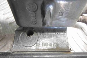 Изображение товара 63185 - 00063185 petlya dveri perednyaya 2