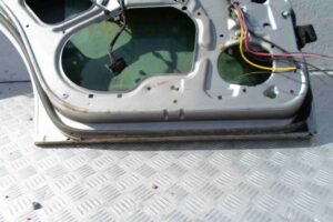 Изображение товара 63456 - 00063456 dver zadnyaya levaya Ford Edge 1