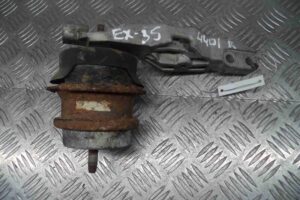 Изображение товара 63477 - 00063477 podushka krepleniya dvigatelya Toyota Hiace 1