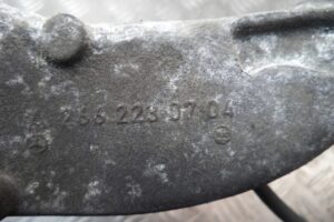 Изображение товара 63487 - 00063487 kronshtejn dvigatelya Hummer H2 3