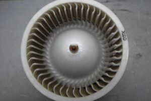 Изображение товара 63499 - 00063499 ventilyator otopitelya (motorchik pechki) Mercedes CLA 2