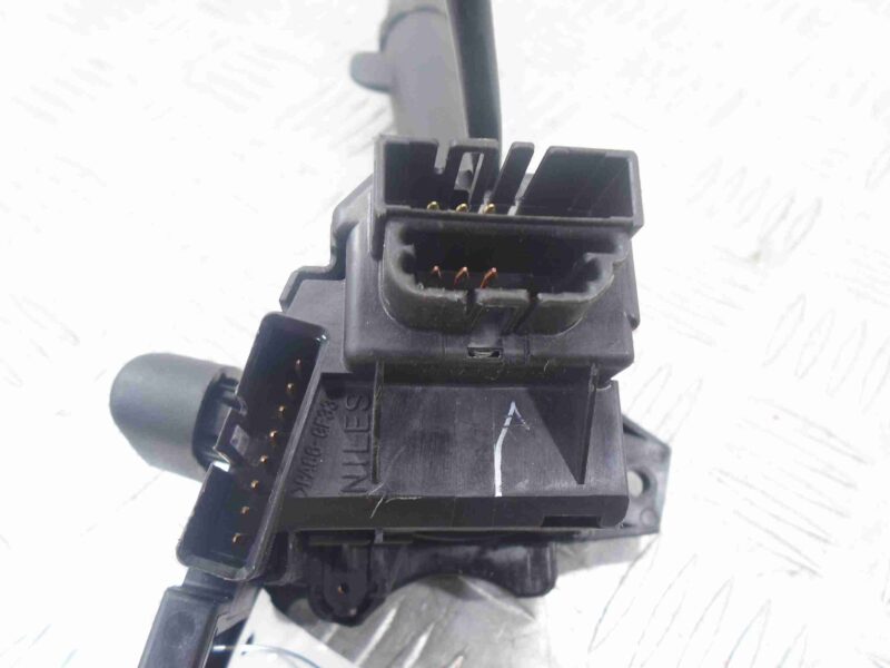 Изображение товара 63525 - 00063525 pereklyuchatel podrulevoj (strekoza) Toyota Venza