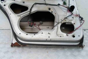 Изображение товара 63597 - 00063597 dver zadnyaya levaya Ford Edge 2